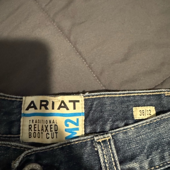 Like new Ariat M2 38/32 - Picture 2 of 3